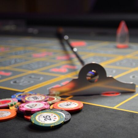 Why Should You Play Online Casino?
